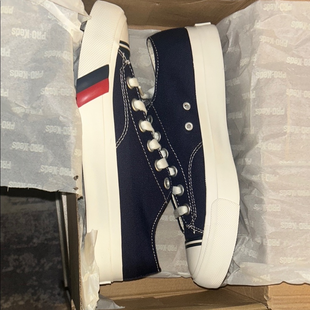 NWT PRO-Keds Royal Lo Navy Sneakers MEN 7